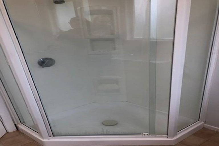 Photo of property in 111 Golf Road, Paraparaumu Beach, Paraparaumu, 5032