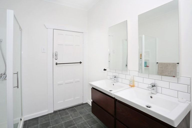 Photo of property in 1 Bourke Street, Windsor, Invercargill, 9810