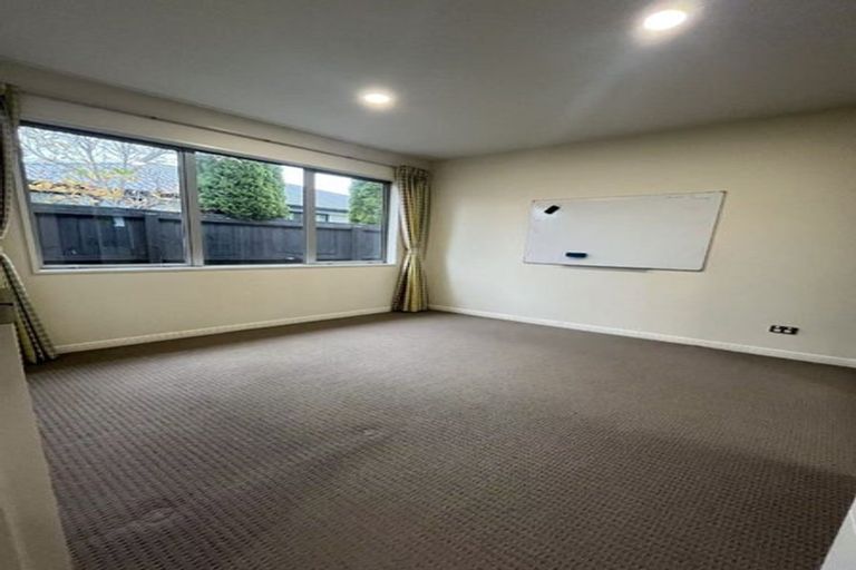Photo of property in 4 Winfield Drive, Wigram, Christchurch, 8042
