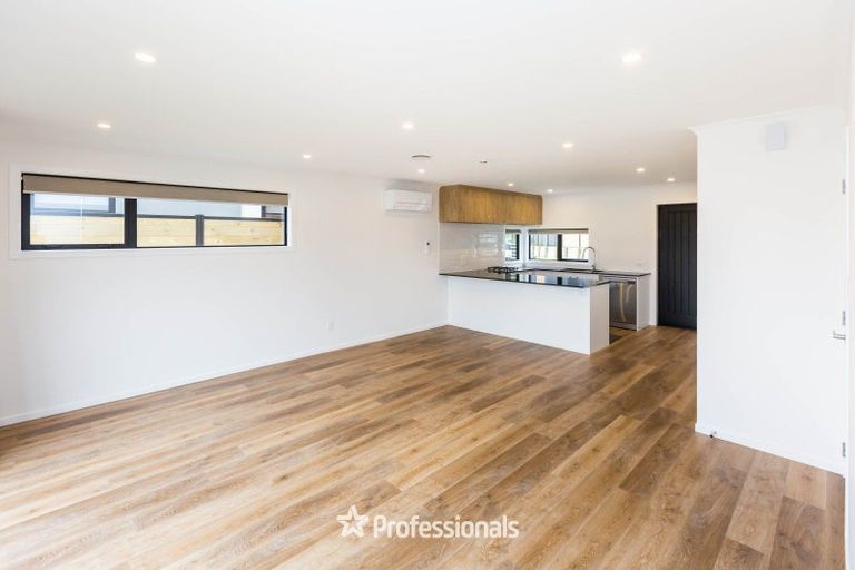 Photo of property in 3 Joseph Bolton Crescent, Trentham, Upper Hutt, 5018
