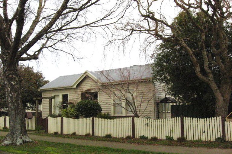 Photo of property in 168 Macmaster Street, Richmond, Invercargill, 9810