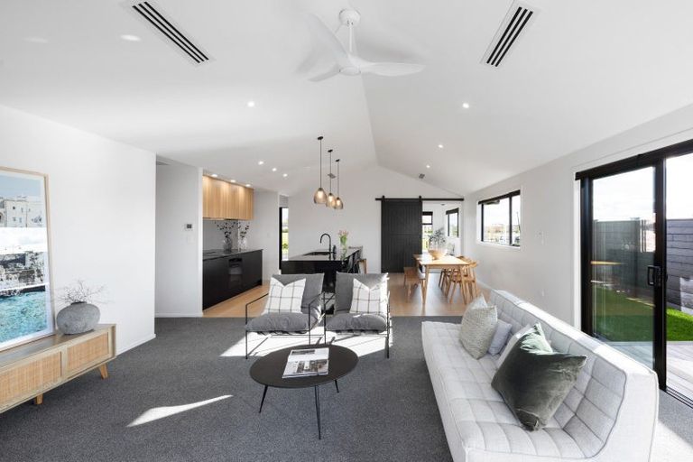 Photo of property in 36 Isobel Hodgson Drive, Cambridge, 3434