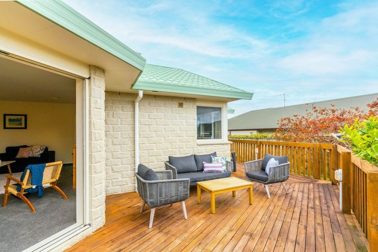 Photo of property in 6 Rifleman Lane, Paraparaumu Beach, Paraparaumu, 5032