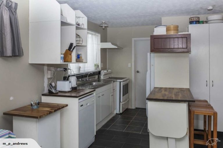 Photo of property in 41 Oldwood Street, Bishopdale, Christchurch, 8053