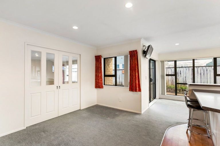 Photo of property in 12 Massey Street, Elderslea, Upper Hutt, 5018