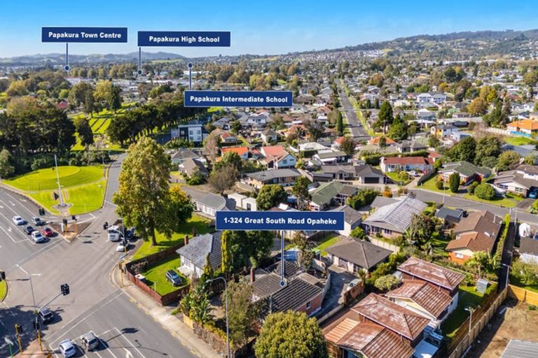 Photo of property in 1/324 Great South Road, Opaheke, Papakura, 2113