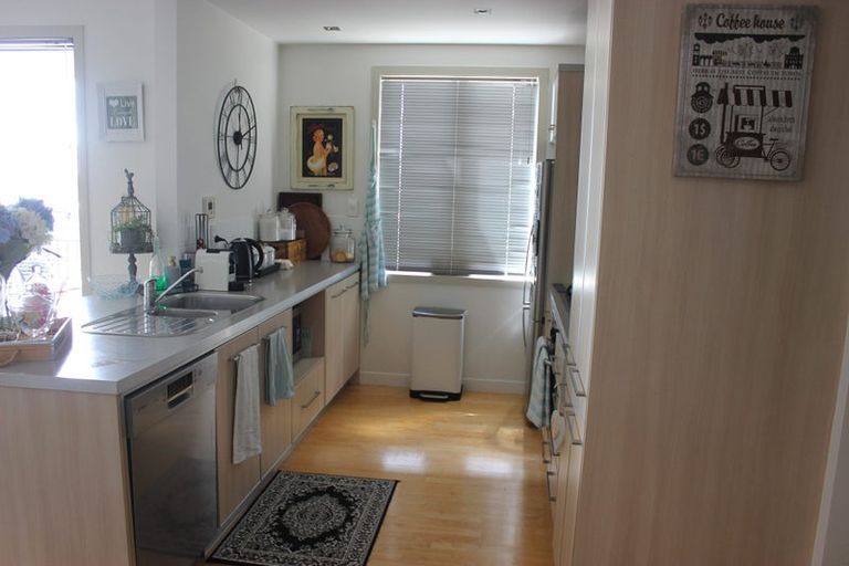 Photo of property in Point Ridge, 130/8f Gills Road, Albany Heights, Auckland, 0632