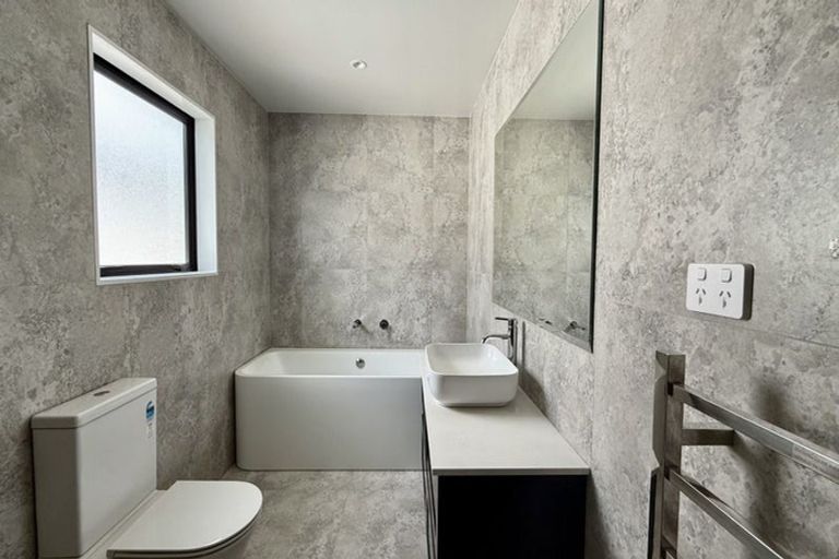 Photo of property in 34 Grand Ridge Avenue, Flat Bush, Auckland, 2019