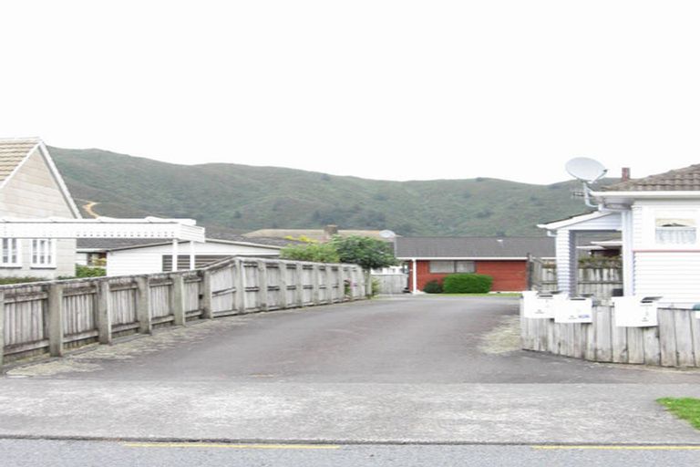 Photo of property in 4/8 Hewer Crescent, Naenae, Lower Hutt, 5011