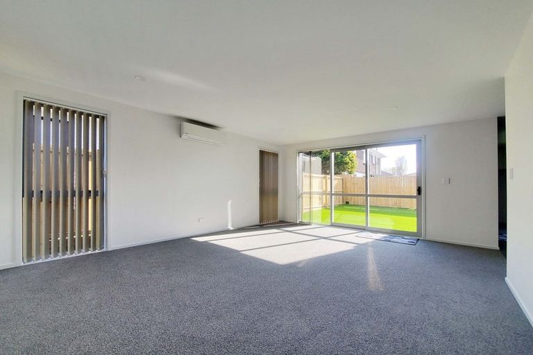 Photo of property in 13c Oxford Road, Manurewa, Auckland, 2102