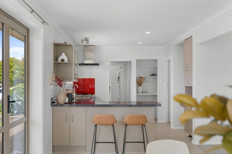 Photo of property in 26 Boston Avenue, Hornby, Christchurch, 8042