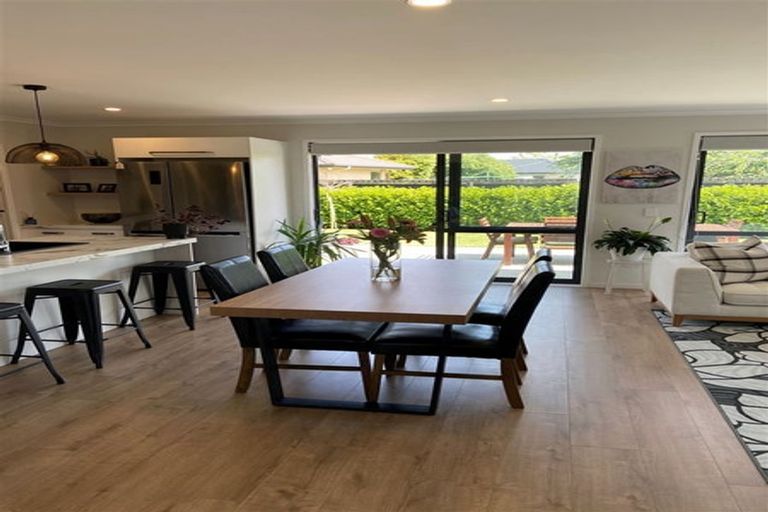 Photo of property in 5 Fairbairn Road, Rolleston, 7614