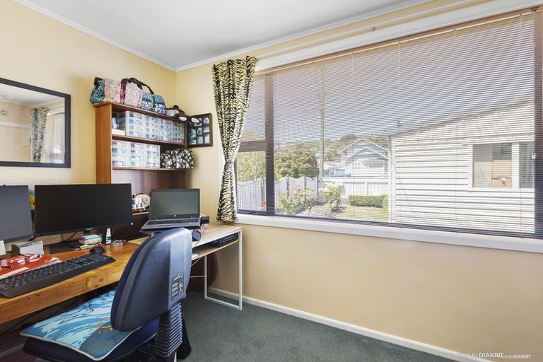 Photo of property in 288 The Parade, Island Bay, Wellington, 6023