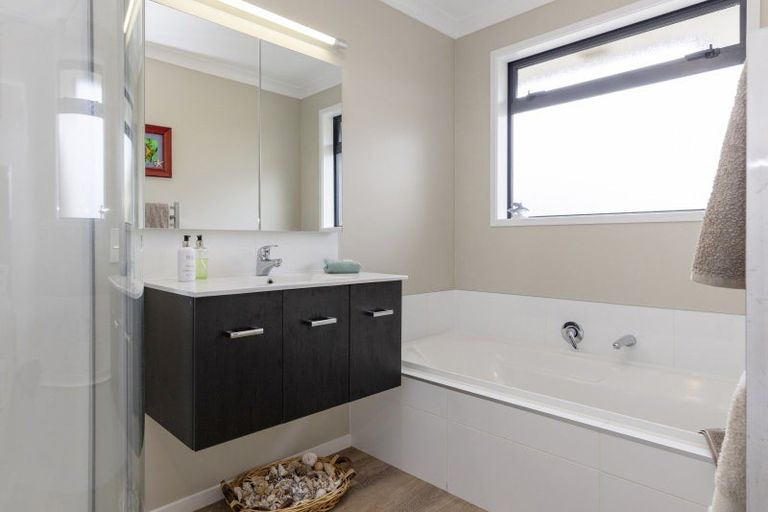 Photo of property in 54/500 Kinloch Road, Kinloch, Taupo, 3377