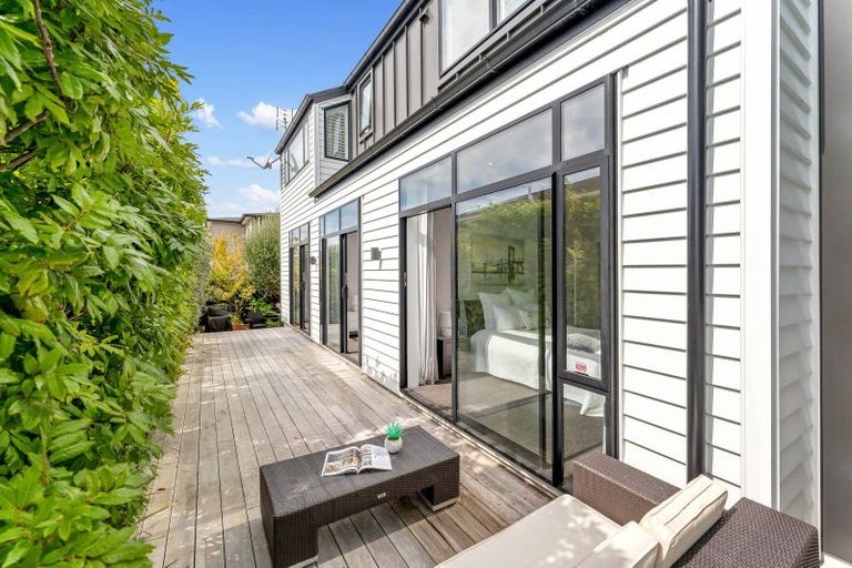 Photo of property in 5/73a The Parade, Bucklands Beach, Auckland, 2012