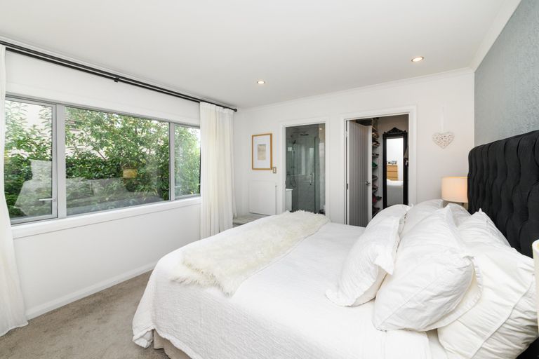 Photo of property in 111 James Line, Kelvin Grove, Palmerston North, 4414