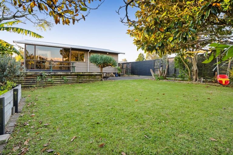 Photo of property in 42 Norwich Avenue, Spotswood, New Plymouth, 4310