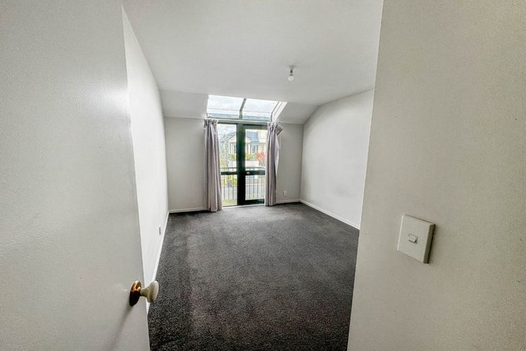 Photo of property in 4/2 Brittan Street, Linwood, Christchurch, 8011