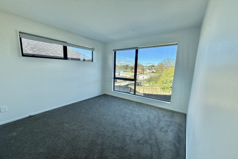 Photo of property in 86c Harrington Road, Henderson, Auckland, 0610