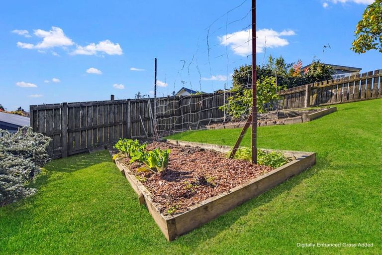 Photo of property in 15 Camden Place, Pukete, Hamilton, 3200