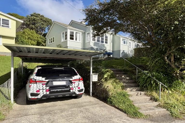 Photo of property in 14 Warwick Street, Wilton, Wellington, 6012