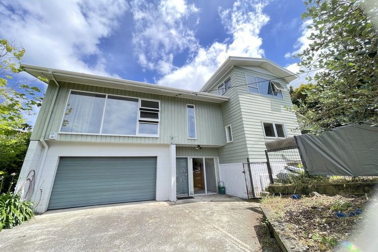 Photo of property in 1 Anakiwa Place, Milford, Auckland, 0620