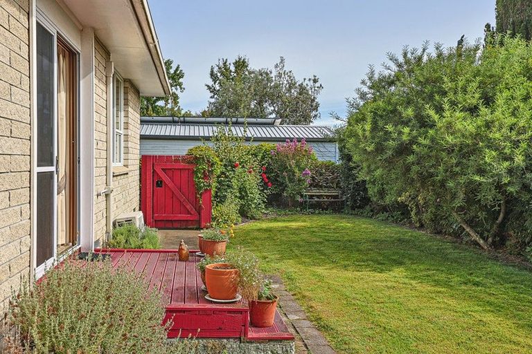 Photo of property in 3/7 Scannell Street, Havelock North, 4130