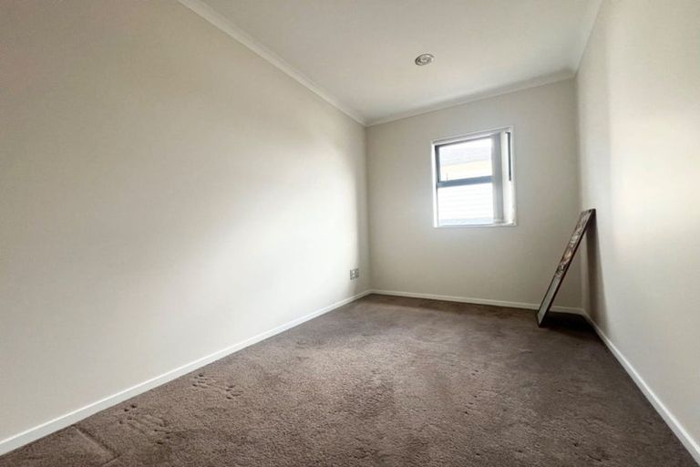 Photo of property in 99 Flat Bush School Road, Flat Bush, Auckland, 2019