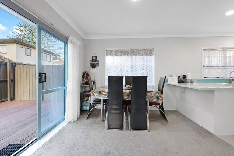 Photo of property in 60 Millen Avenue, Pakuranga, Auckland, 2010