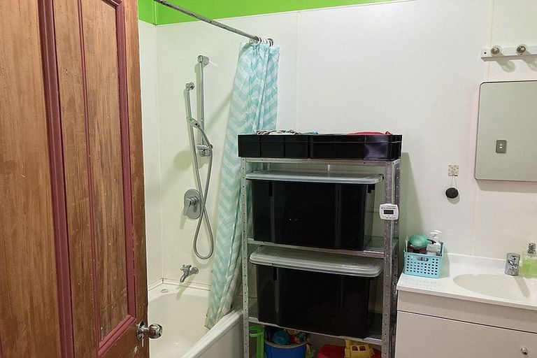 Photo of property in 34 Cloten Road, Stratford, 4332