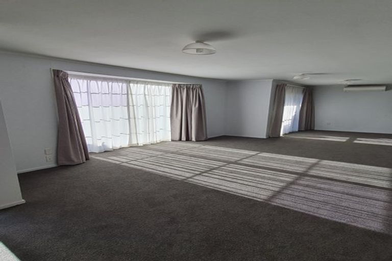 Photo of property in 5/8 Hewer Crescent, Naenae, Lower Hutt, 5011