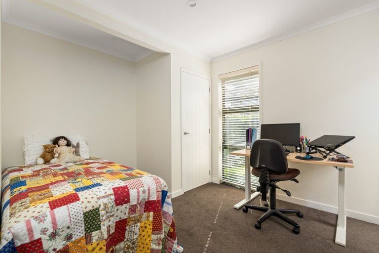 Photo of property in 96a Waikite Road, Welcome Bay, Tauranga, 3175