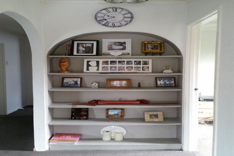 Photo of property in 57 Holmes Drive South, Massey, Auckland, 0614