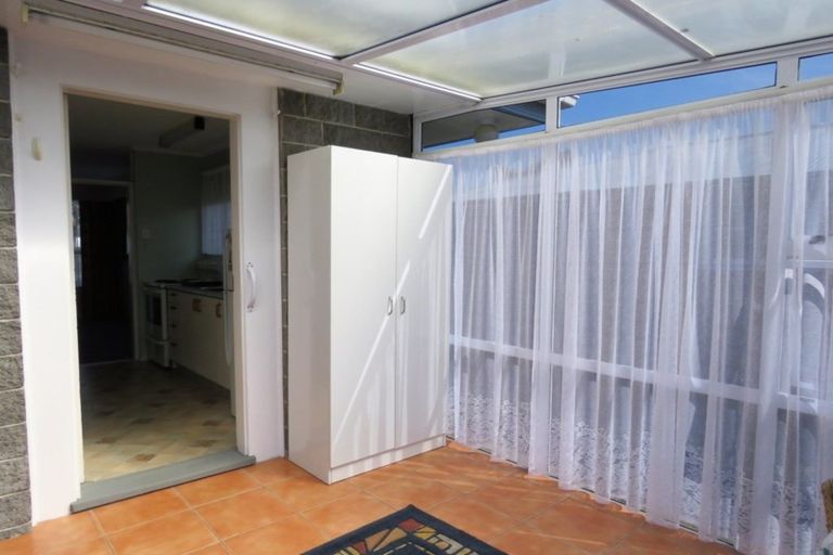 Photo of property in 25-27 Romilly Street, Westport, 7825