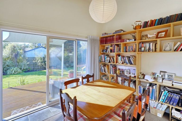 Photo of property in 16 Ferry Road, Woodend Beach, Kaiapoi, 7691