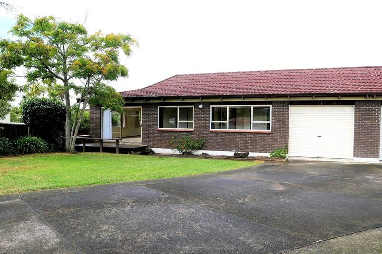 Photo of property in 1/10 Pamela Place, New Lynn, Auckland, 0600