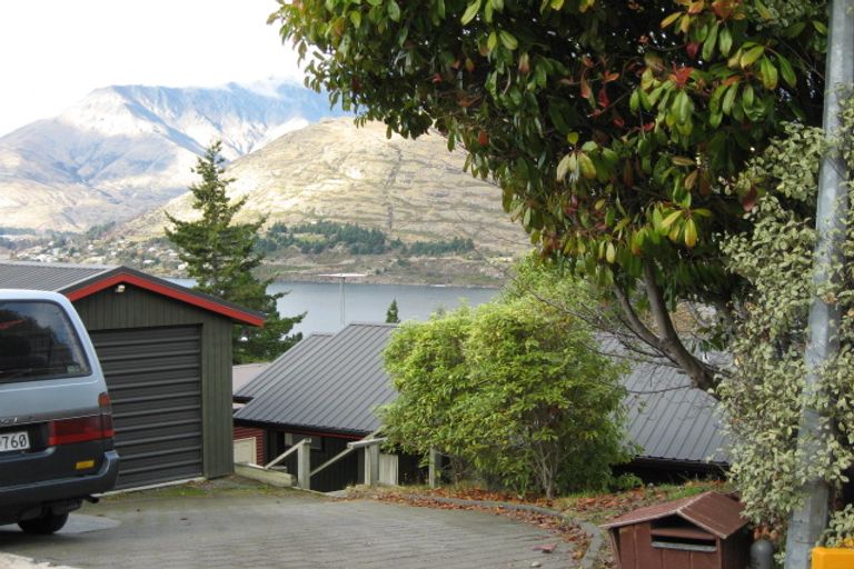 Photo of property in 13 Sunrise Lane, Queenstown, 9300