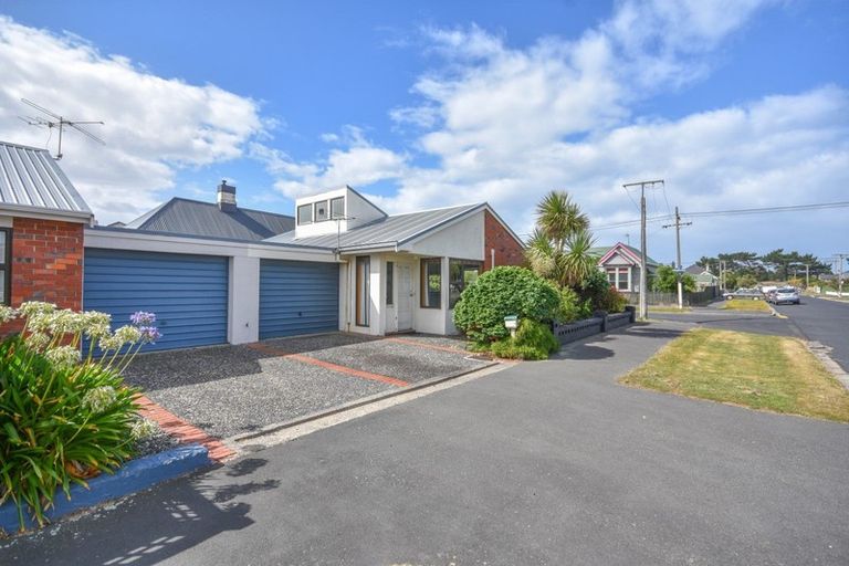 Photo of property in 61 Dalgety Street, Saint Kilda, Dunedin, 9012