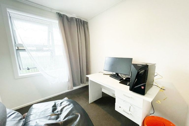 Photo of property in 40 Capstick Road, Otara, Auckland, 2023