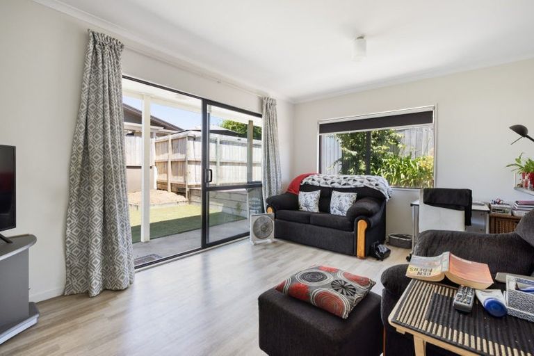 Photo of property in 19 Macloughlin Drive, Te Puke, 3119