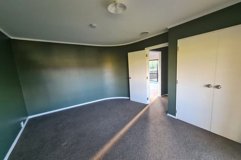 Photo of property in 8b Wharepaina Crescent, Springfield, Rotorua, 3015
