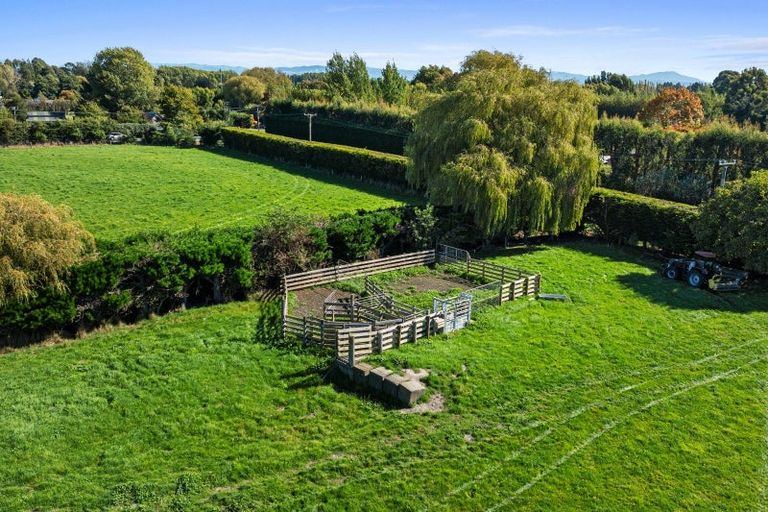 Photo of property in 111 Neeves Road, Kaiapoi, 7691