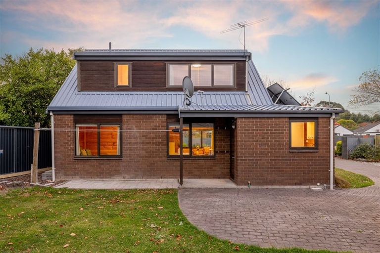 Photo of property in 153 Hawthornden Road, Avonhead, Christchurch, 8042