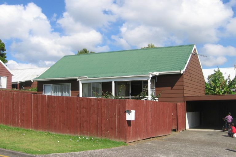 Photo of property in 4/1 Pimento Place, New Lynn, Auckland, 0600