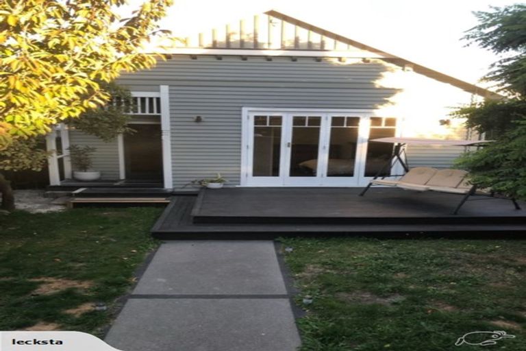 Photo of property in 144 Innes Road, St Albans, Christchurch, 8052