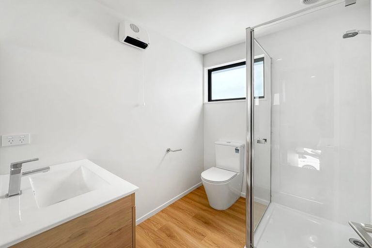 Photo of property in 2/116 Aldwins Road, Phillipstown, Christchurch, 8062