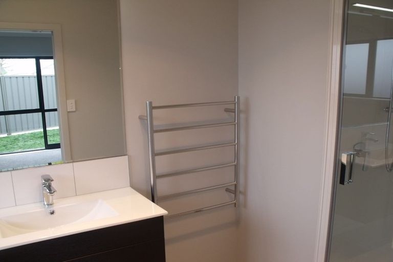 Photo of property in 19 Mckay Close, Frimley, Hastings, 4120