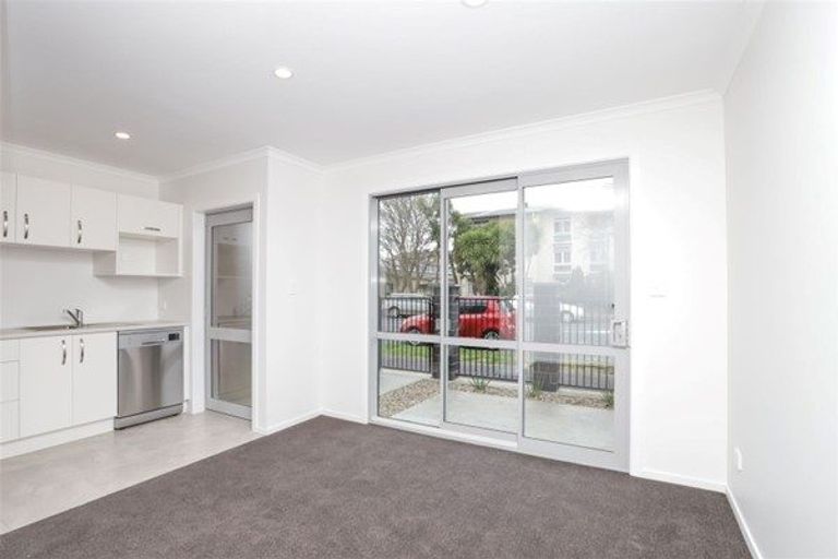 Photo of property in 10/113 Knighton Road, Hillcrest, Hamilton, 3216