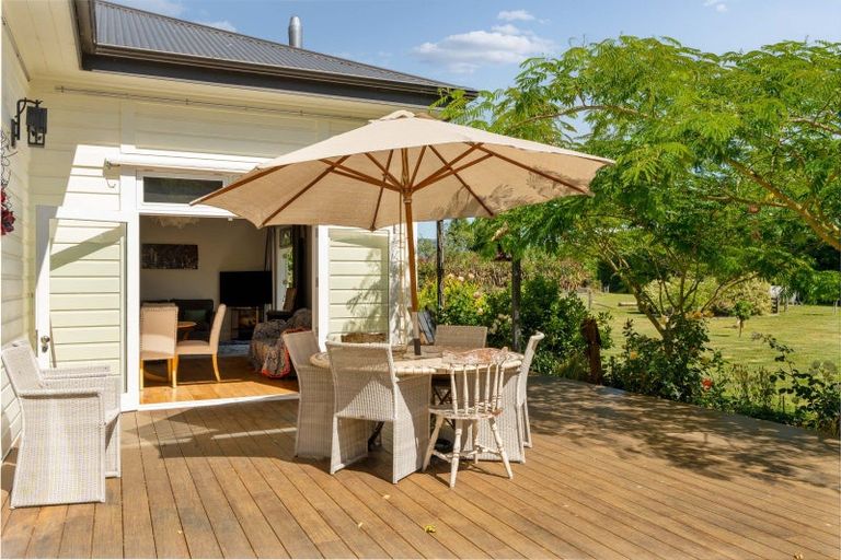 Photo of property in 133a Papawai Road, Greytown, 5794