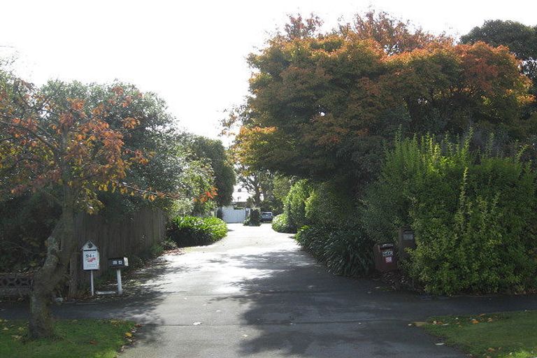 Photo of property in 94 Maidstone Road, Ilam, Christchurch, 8041